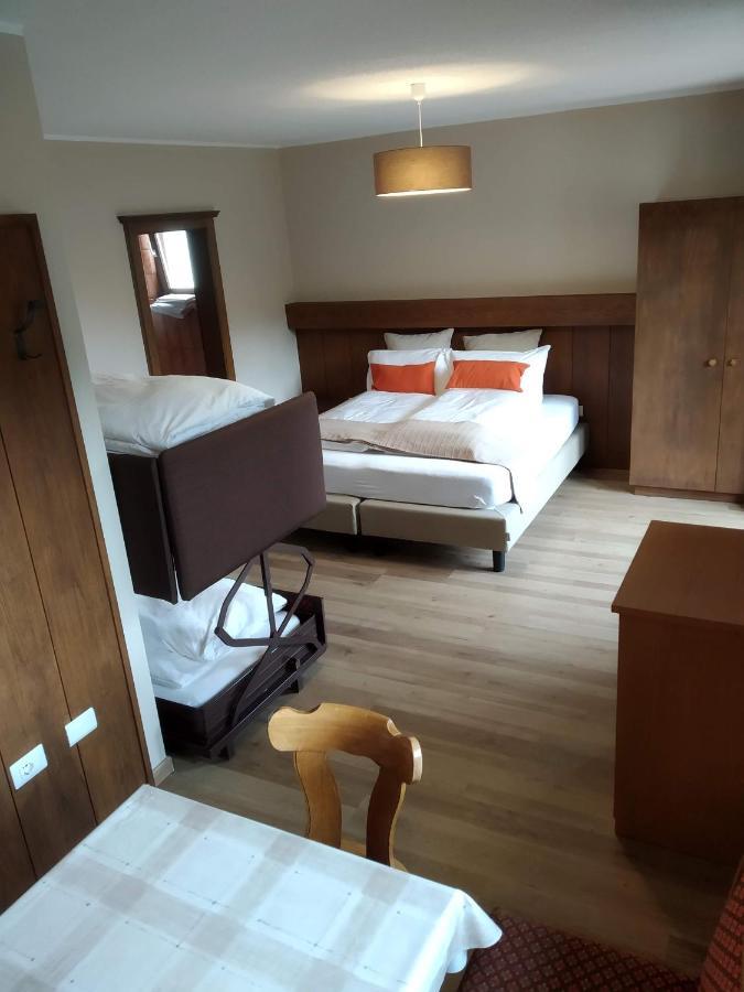 Holiday House Erika Premadio Bagian luar foto